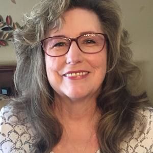 Meet your Posher, Beverly